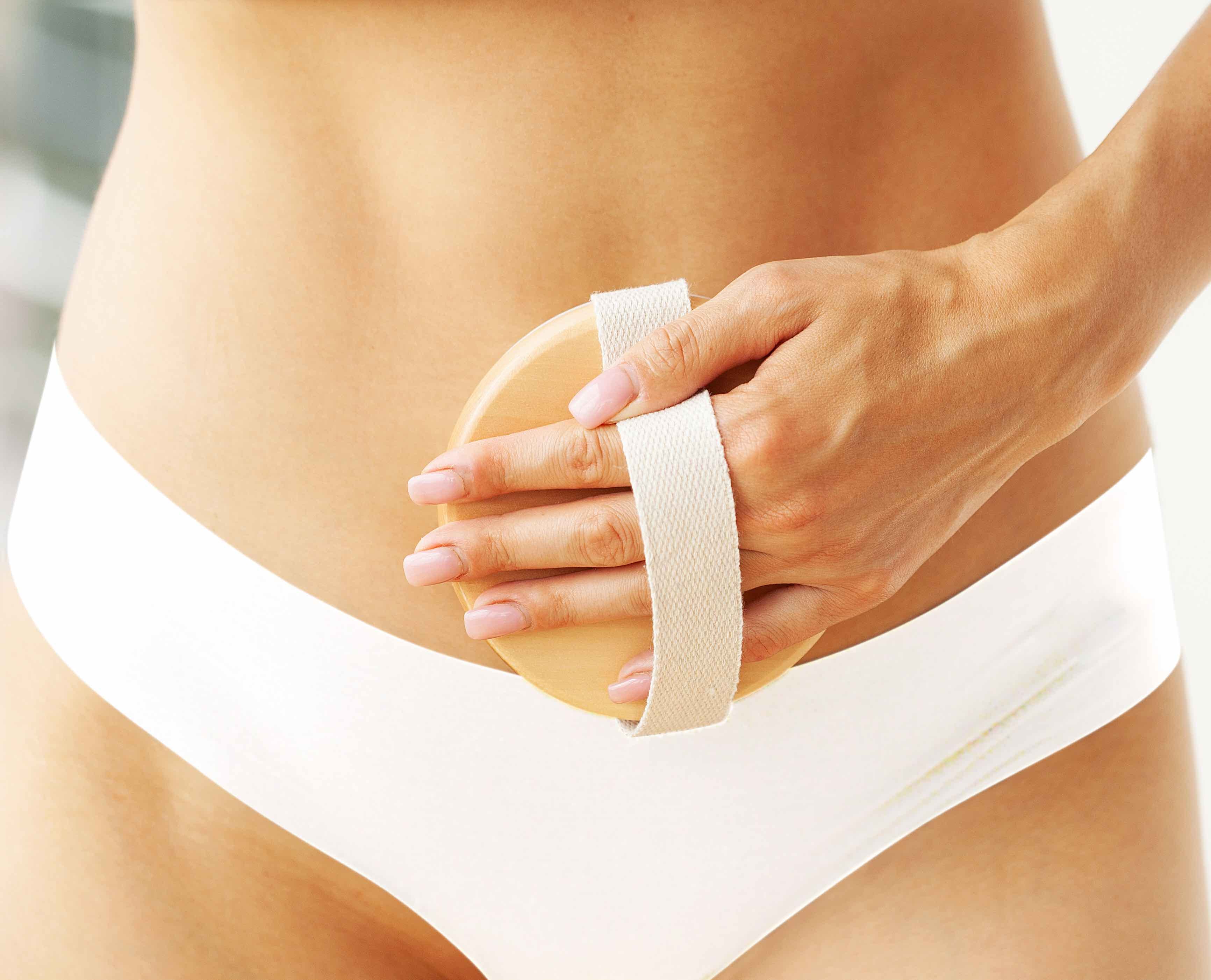 Stephanie Franck Beauty – Brosse à Sec Corps Ronde en Poils Naturels – Massage Tonique & Exfoliation – Force Moyenne (6/10)